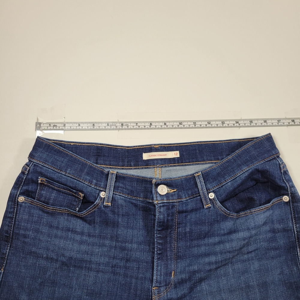 Levi's Classic Straight Jeans Women 12S Dark Blue Excellent 39250-0050 W31 L28 - Picture 4 of 11